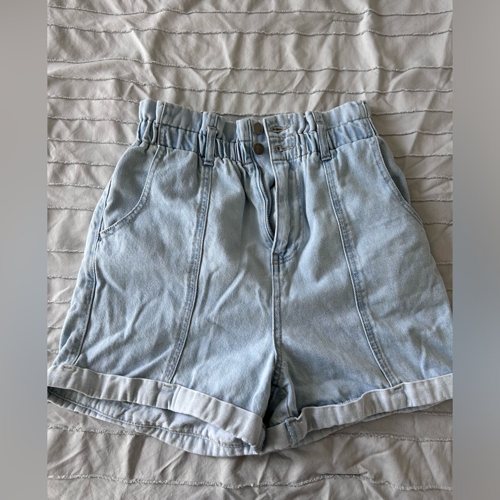 Shorts high waisted